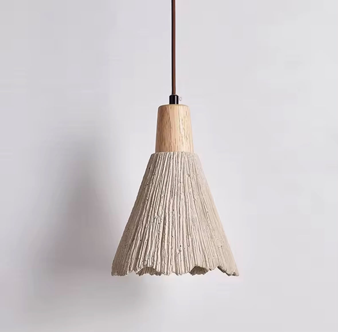 Alvernne Pendant