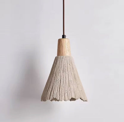 Alvernne Pendant